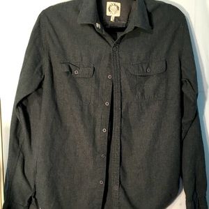 Men’s medium size shirts button up shirt